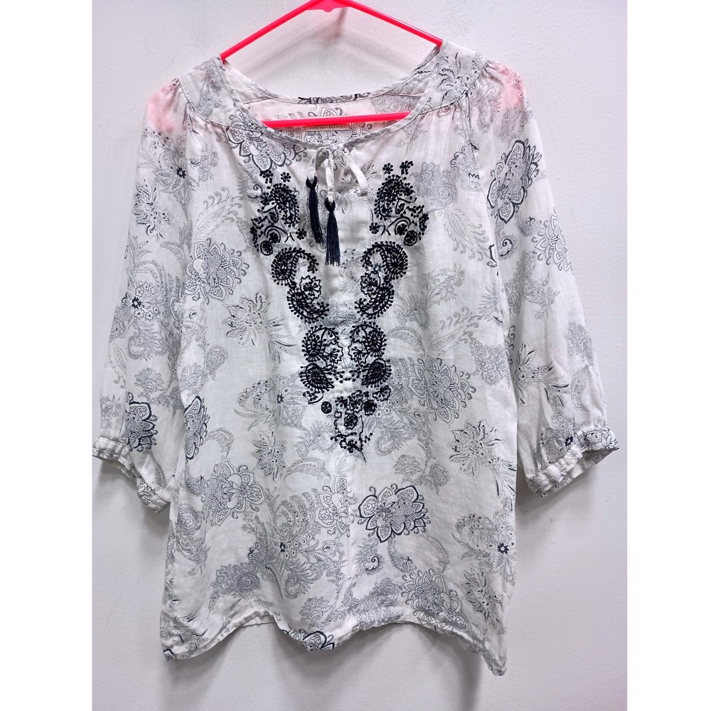 Malvin Linen Top Women Small White Blue Paisley Embroidered Boho Peasant Coastal